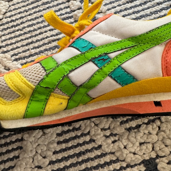 Asics Onitsuka Tiger Ultimate Athletic Running Shoes Women Sz 8.5 Color block - Picture 8 of 8